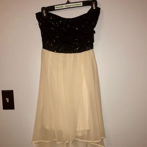 SEMI-FORMAL DRESS